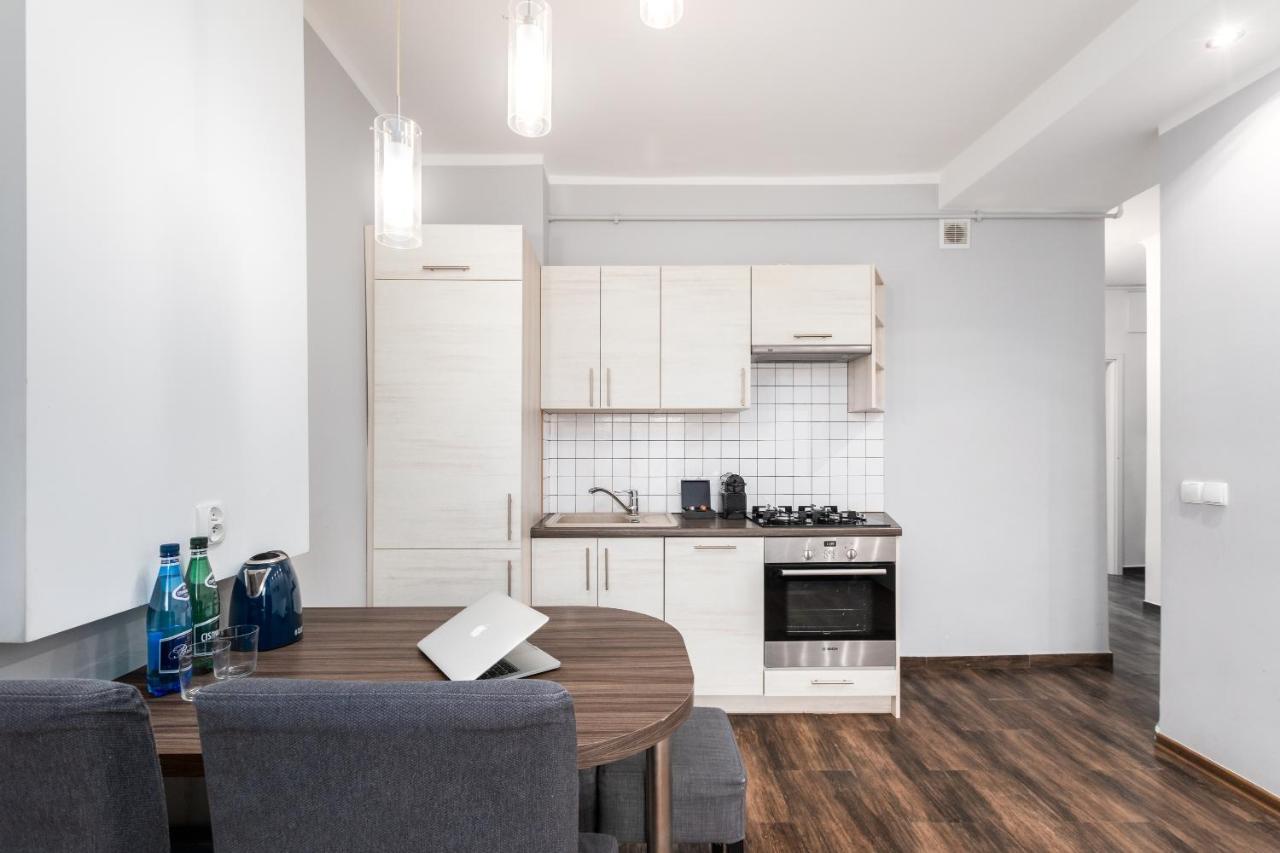 Apartament Chmielna By Your Freedom وارسو المظهر الخارجي الصورة