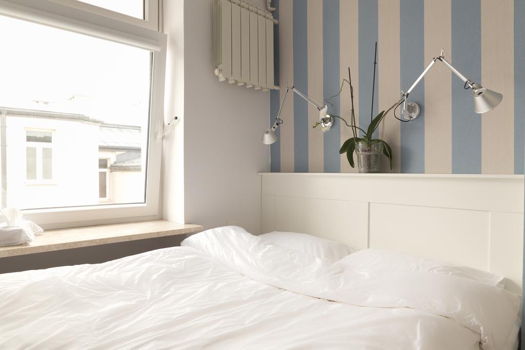 Apartament Chmielna By Your Freedom وارسو الغرفة الصورة